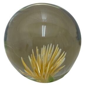 Vintage Yellow Spider Blown Glass Paperweight in Excellent Used Condition